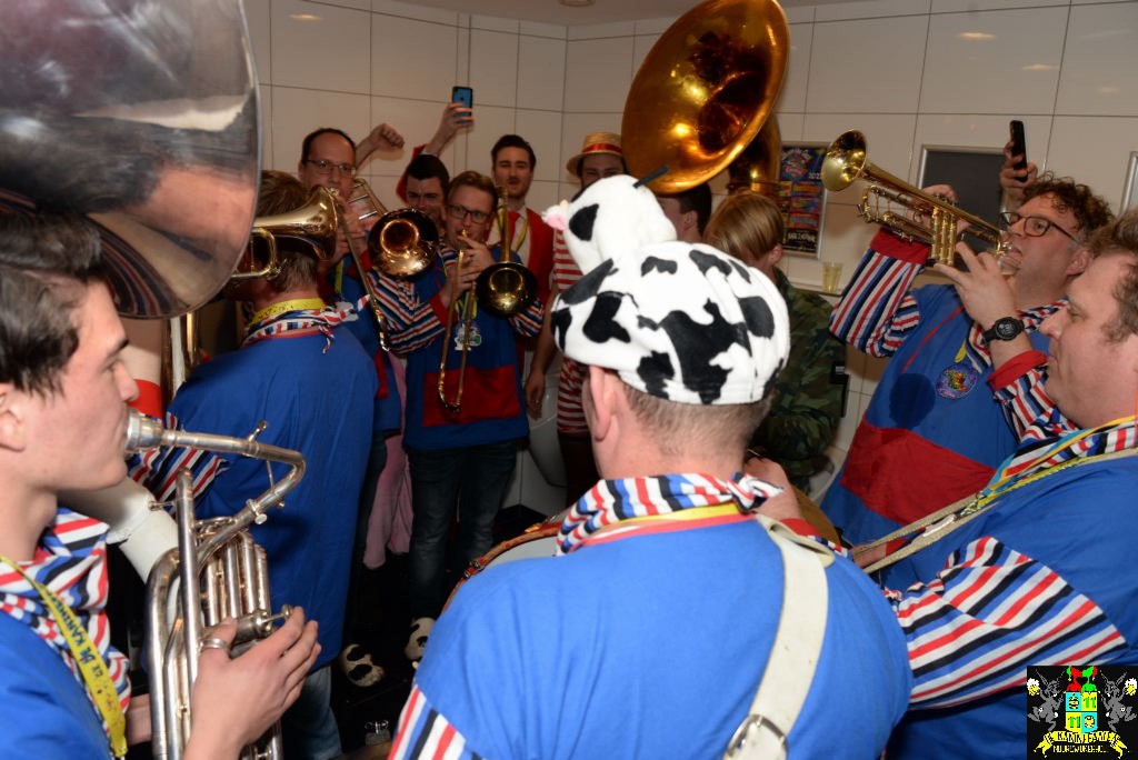 ../Images/Carnavals maandagavond in VdG 180.jpg